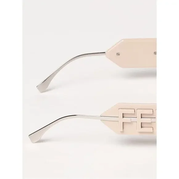 New! Fendi FE40133I 57E Fendigraphy Beige LogoArm  Sunglasses Authentic - Picture 5 of 12